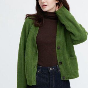 Oversized Green Winter Cardigan Womens Souffle Yarn Short Cardigan UNIQL0